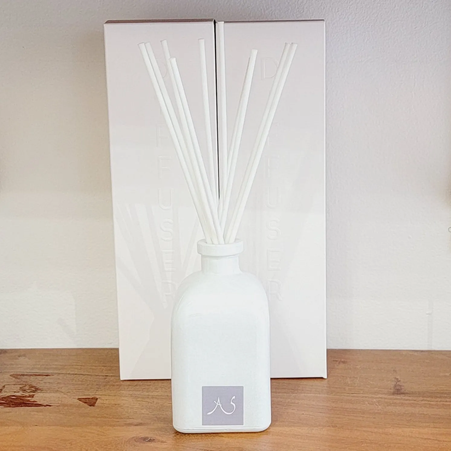 8 oz Reed Diffuser