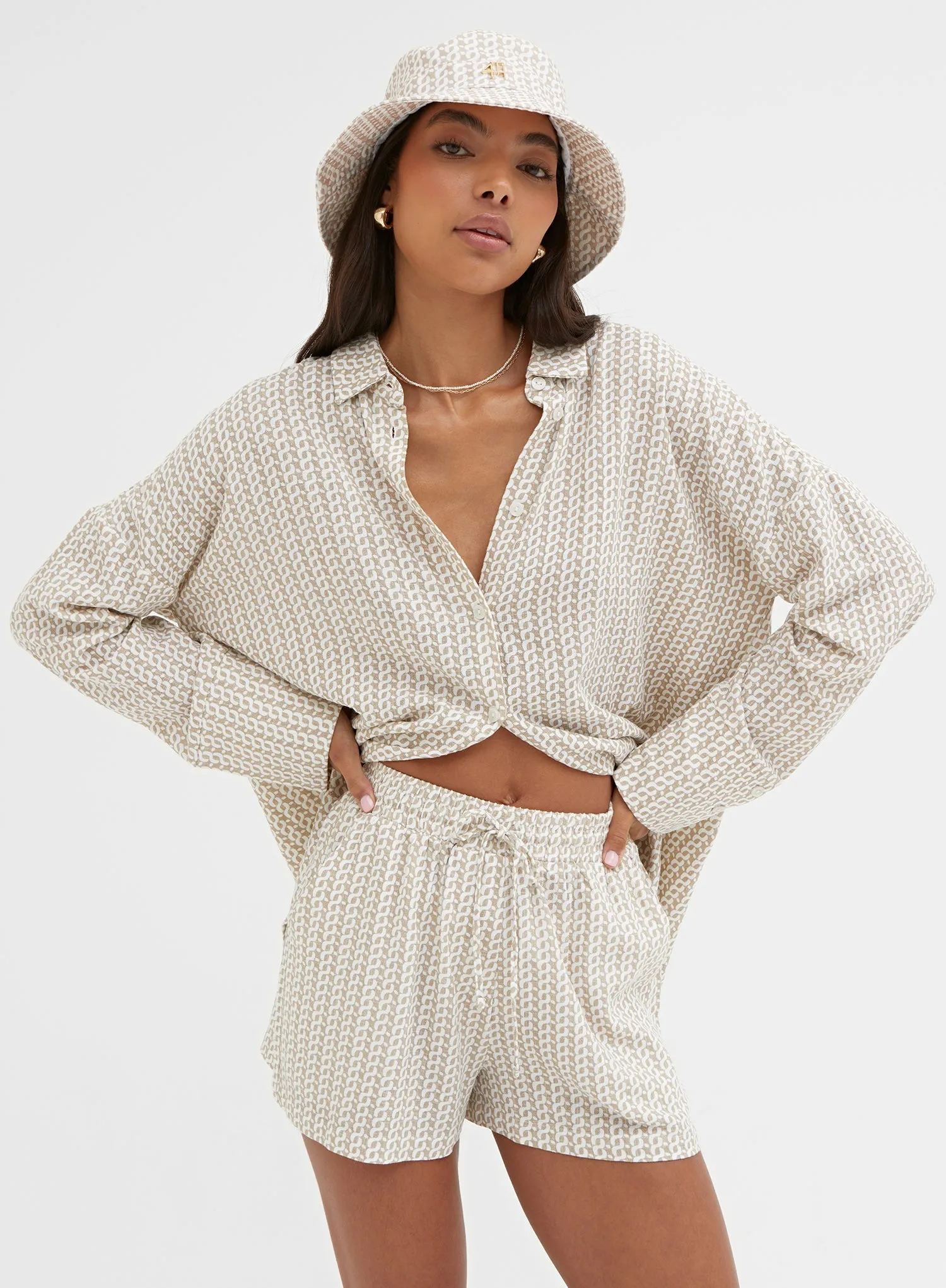 Cream Relaxed Geometric Shirt – Alice