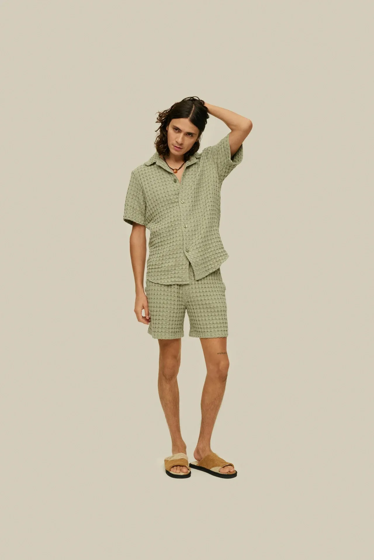 DUSTY GREEN CUBA WAFFLE SHIRT