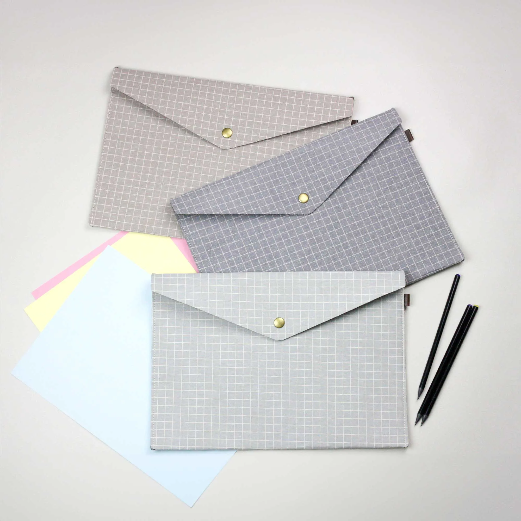 Elegant Linen Chequered Green Document Holder Envelope - A4 Size