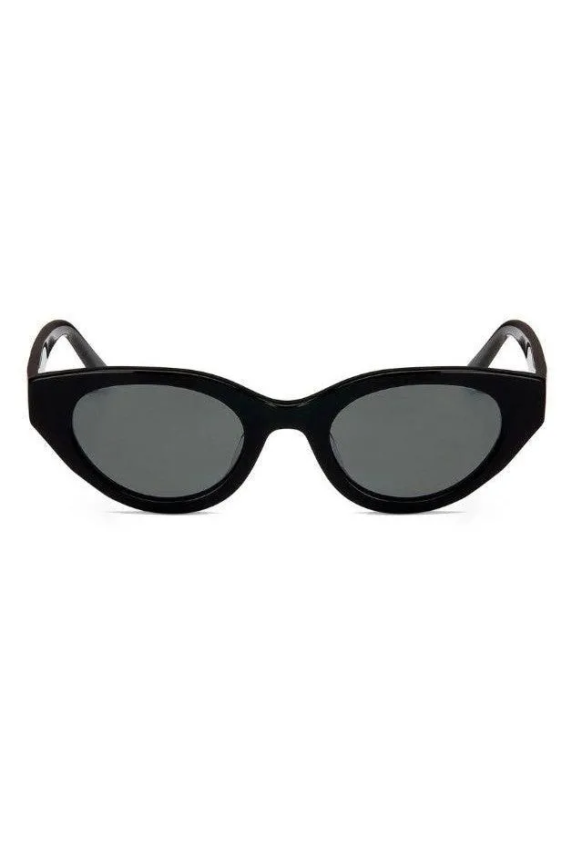 Eleventh Hour - Girls Trip Sunglasses Black