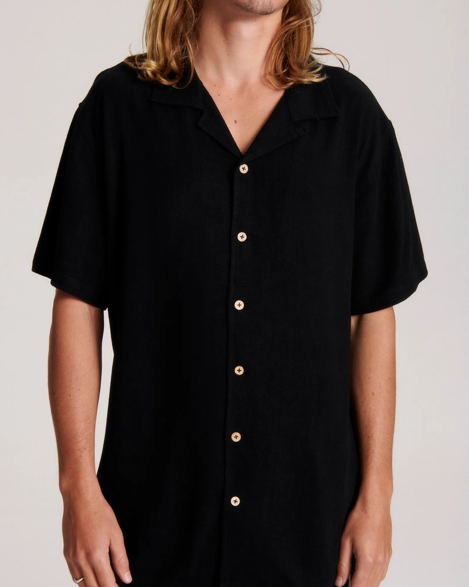 Ernie Resort Shirt - Black