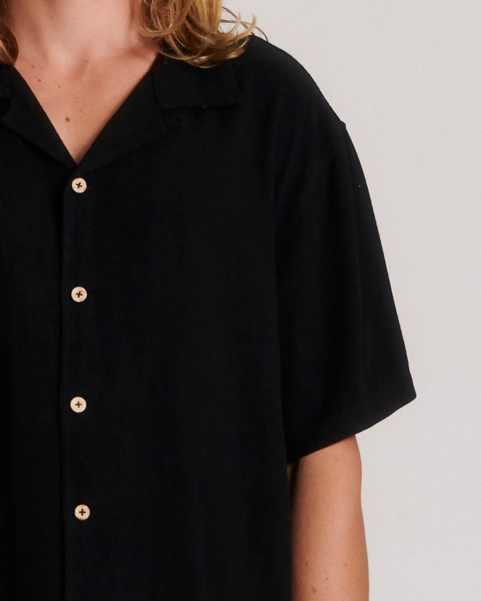 Ernie Resort Shirt - Black