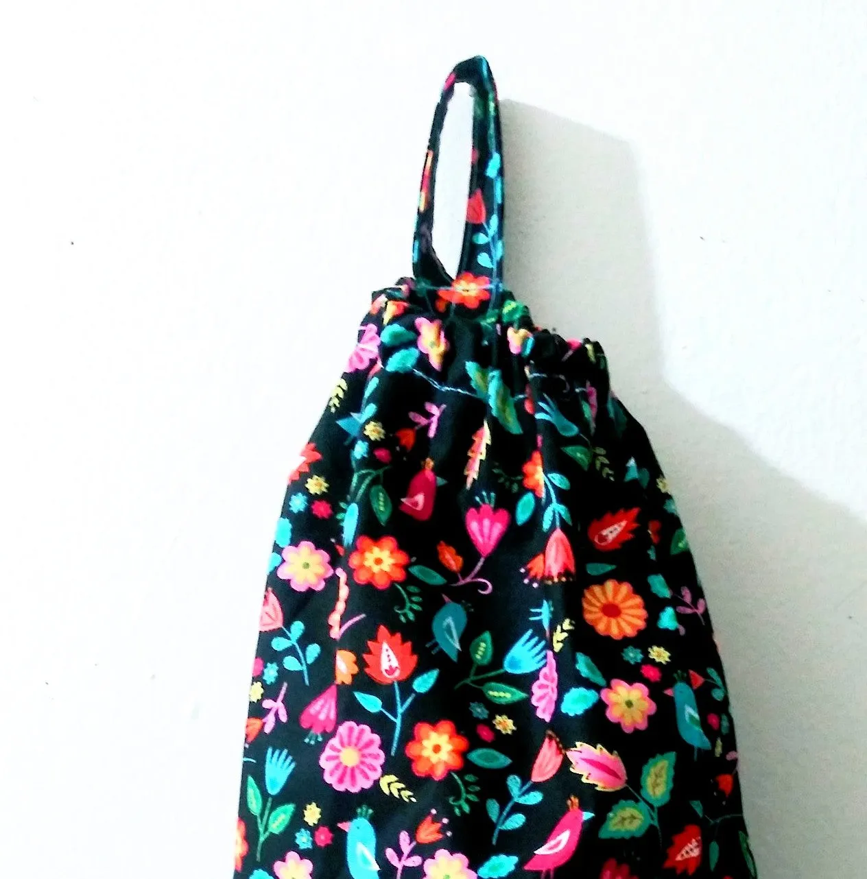 Floral Plastic Bag Holder