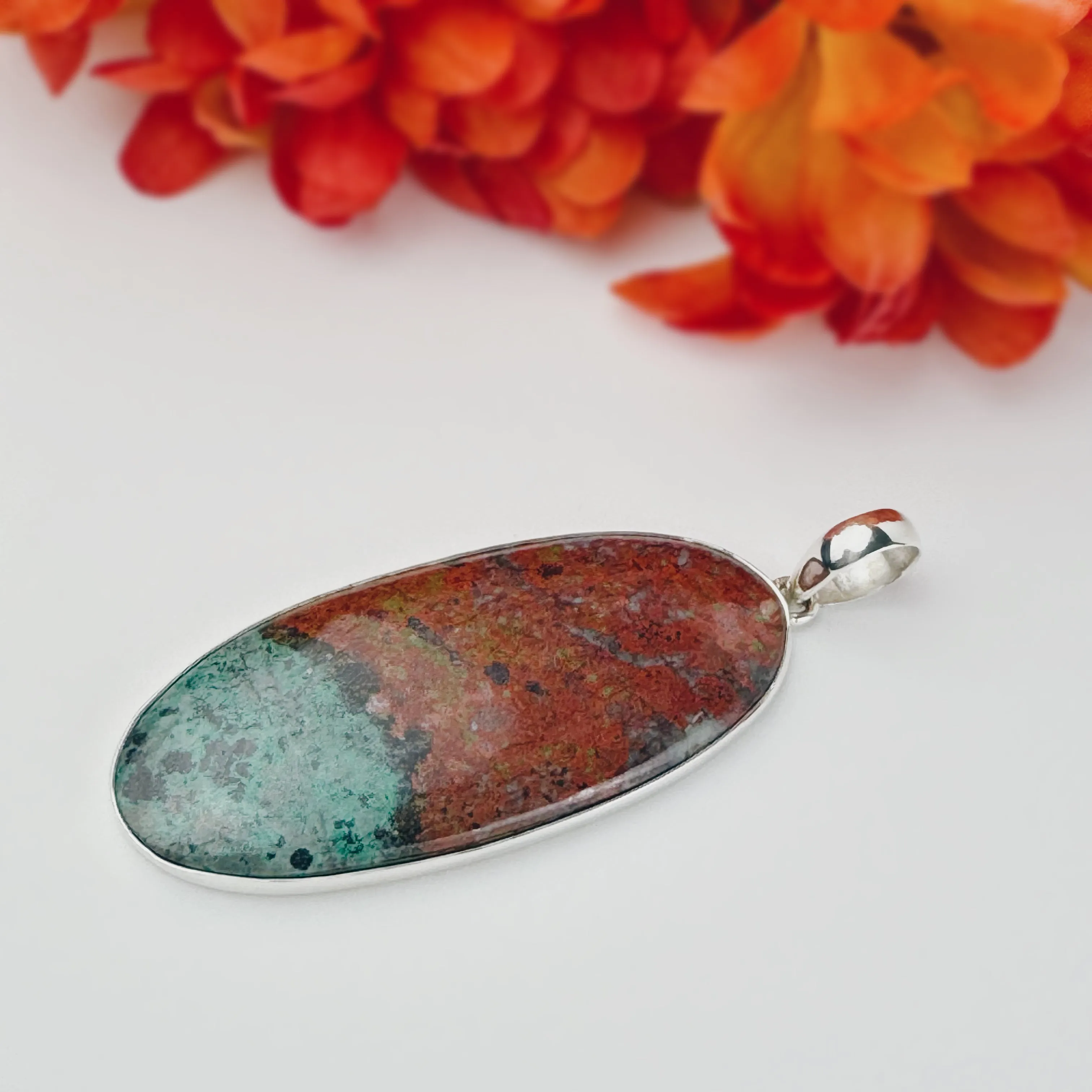 Glorious Earth Pendant - VP369