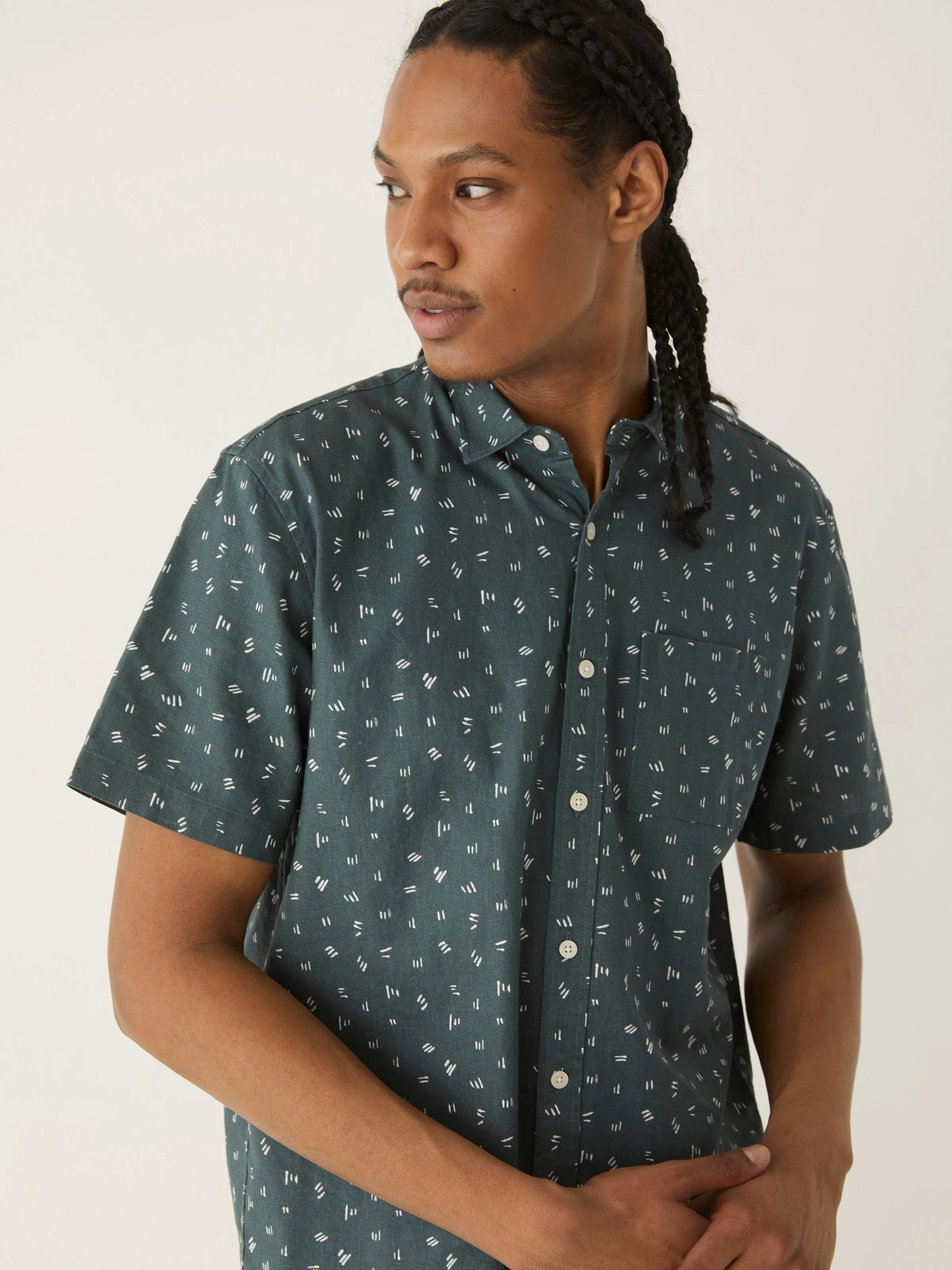 The Printed Resort Shirt in Smoked Green