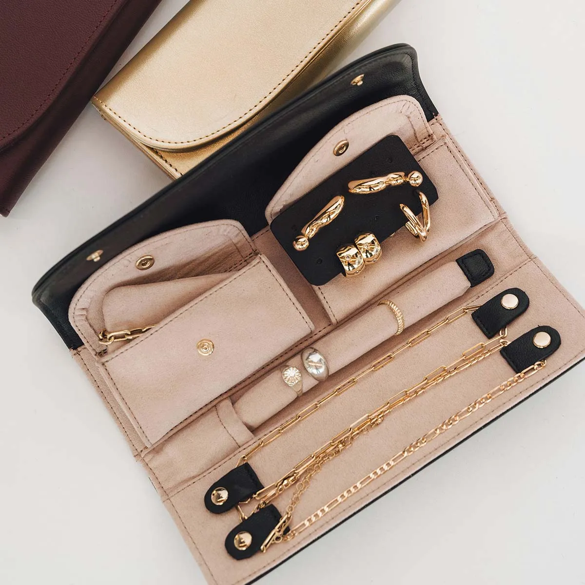 The Travel Jewelry Case Champagne