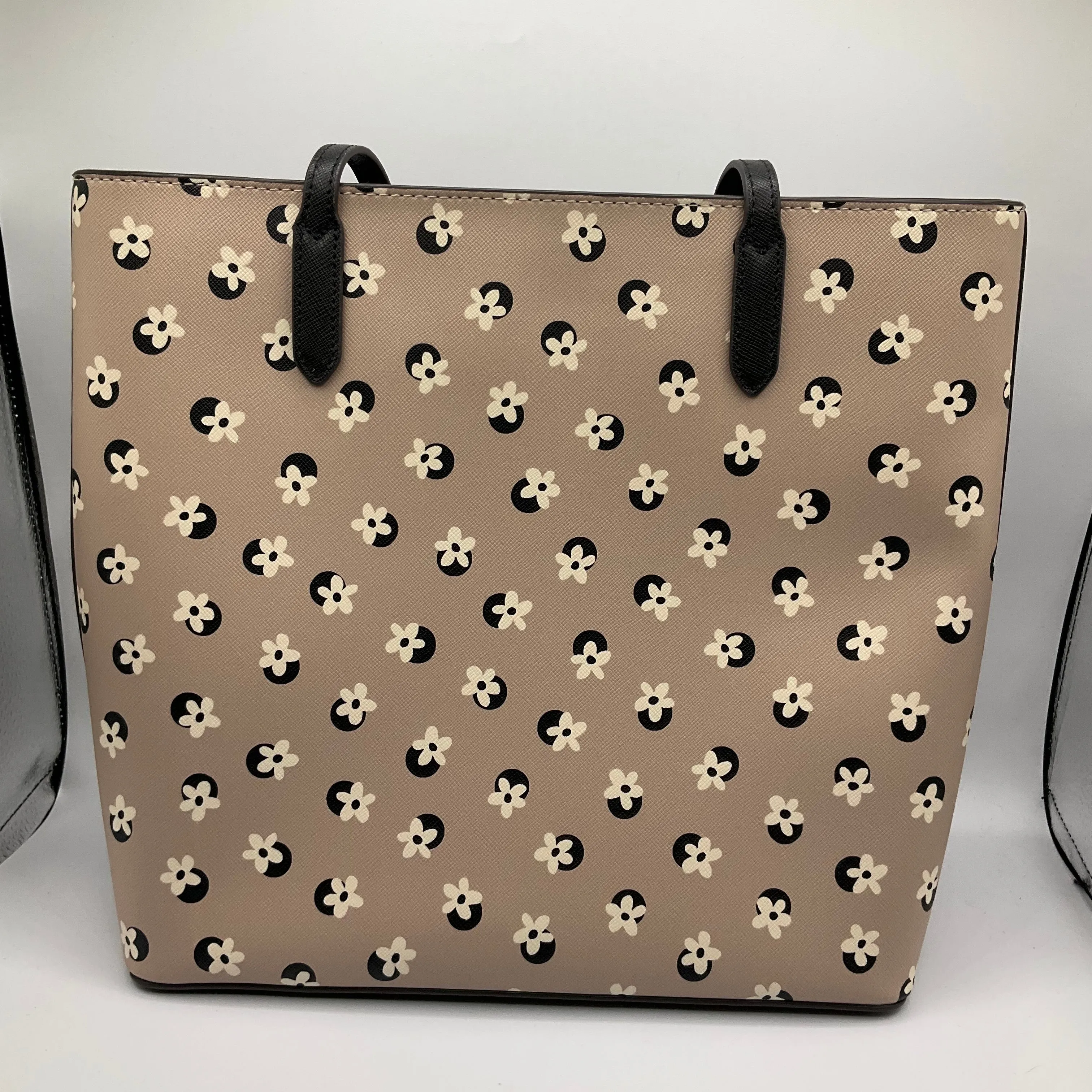 Tote By Kate Spade, Size: Medium