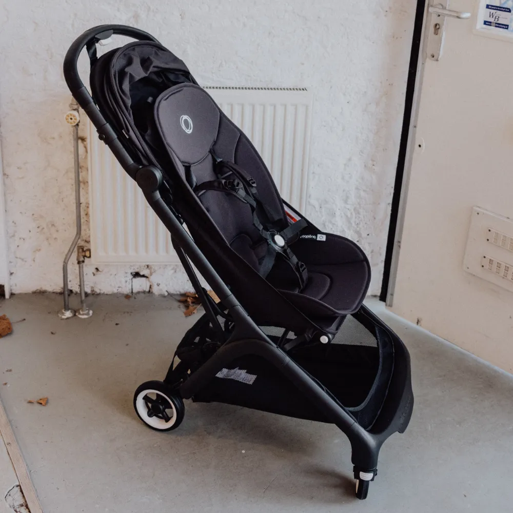 Travel stroller - Foldable - 6 Months to 4 Years